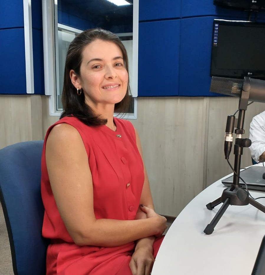 Dra. Roberta Penhalbel Pinheiro na Rádio 96FM Bauru
