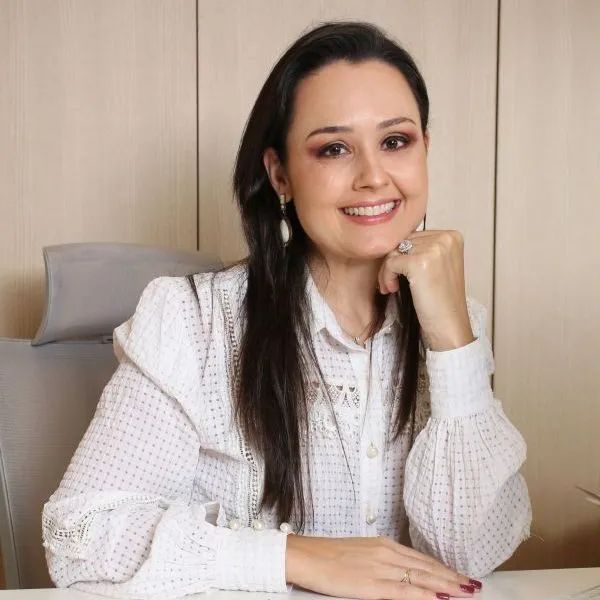 luciana souza penhalbel nutricionista 9c81348b 1920w