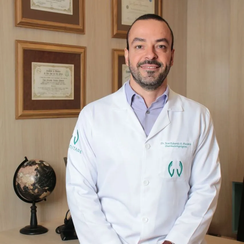 ze eduardo otorrino humanitare d9f504b1 1920w