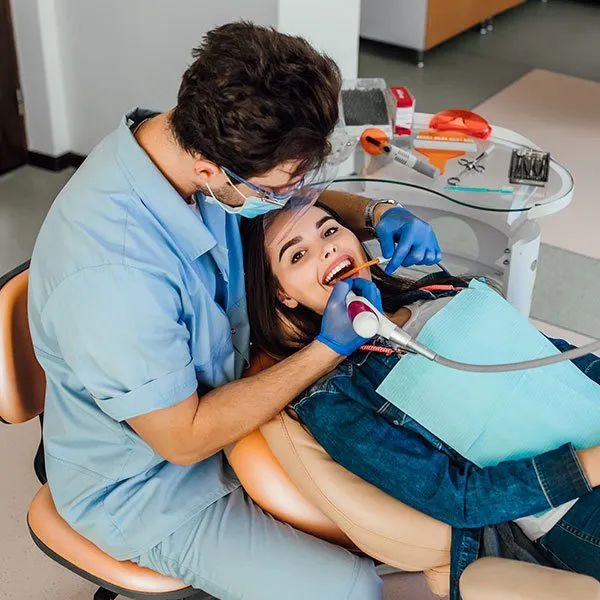 dentista imagem 02 1920w